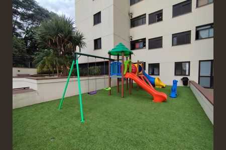 Apartamento à venda com 88m², 3 quartos e 2 vagas Apartamento à venda com 88m², 3 quartos e 2 vagasÁrea comum - Playground