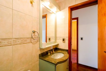 Apartamento para alugar com 100m², 3 quartos e 2 vagasBanheiro social