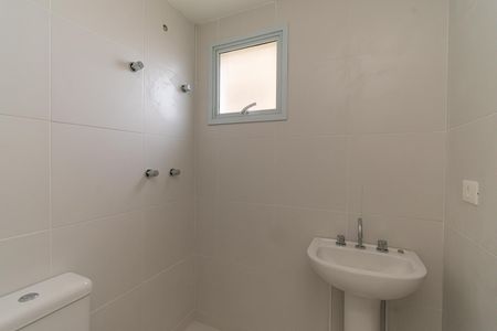 Apartamento à venda com 63m², 3 quartos e 1 vaga Apartamento à venda com 63m², 3 quartos e 1 vagaBanheiro da Suíte
