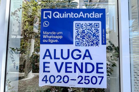 Apartamento à venda com 60m², 2 quartos e 1 vaga Apartamento à venda com 60m², 2 quartos e 1 vagaPlaquinha