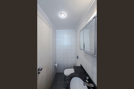 Apartamento à venda com 60m², 2 quartos e 1 vaga Apartamento à venda com 60m², 2 quartos e 1 vagaBanheiro