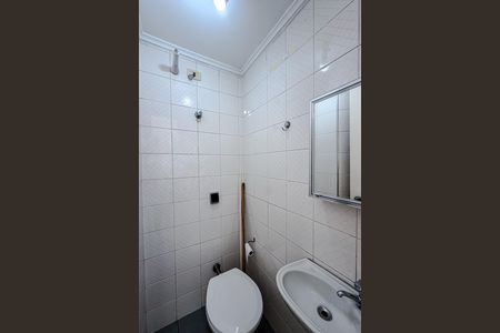 Apartamento à venda com 60m², 2 quartos e 1 vaga Apartamento à venda com 60m², 2 quartos e 1 vagaBanheiro de serviço