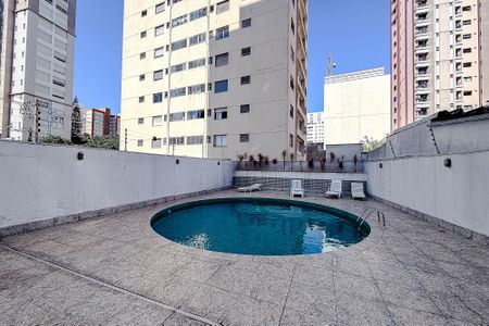 Apartamento à venda com 60m², 2 quartos e 1 vaga Apartamento à venda com 60m², 2 quartos e 1 vagaÁrea comum - Piscina