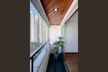 Apartamento à venda com 60m², 2 quartos e 1 vaga Apartamento à venda com 60m², 2 quartos e 1 vagaVaranda da Sala