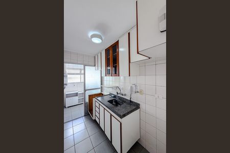 Apartamento à venda com 60m², 2 quartos e 1 vaga Apartamento à venda com 60m², 2 quartos e 1 vagaCozinha