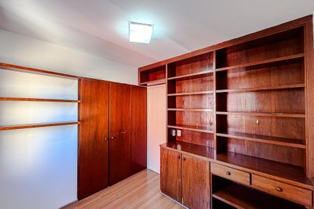 Apartamento à venda com 60m², 2 quartos e 1 vaga Apartamento à venda com 60m², 2 quartos e 1 vagaQuarto 1