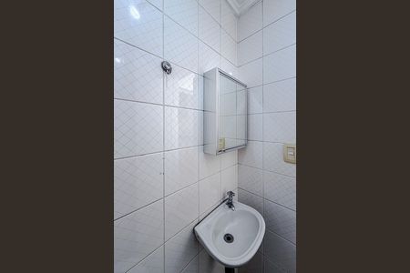 Apartamento à venda com 60m², 2 quartos e 1 vaga Apartamento à venda com 60m², 2 quartos e 1 vagaBanheiro de serviço