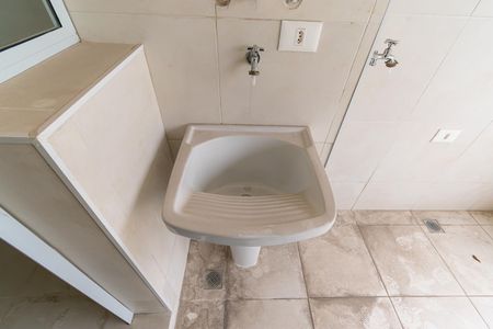 Apartamento à venda com 64m², 3 quartos e 1 vaga Apartamento à venda com 64m², 3 quartos e 1 vagaÁrea de Serviço