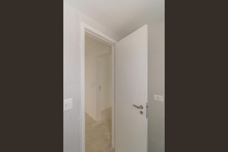 Apartamento à venda com 64m², 3 quartos e 1 vaga Apartamento à venda com 64m², 3 quartos e 1 vagaBanheiro 2