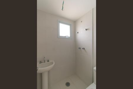 Apartamento à venda com 64m², 3 quartos e 1 vaga Apartamento à venda com 64m², 3 quartos e 1 vagaBanheiro da Suíte