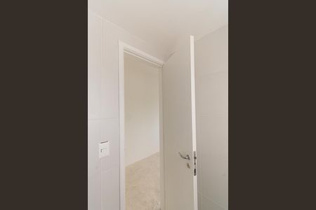 Apartamento à venda com 64m², 3 quartos e 1 vaga Apartamento à venda com 64m², 3 quartos e 1 vagaBanheiro da Suíte