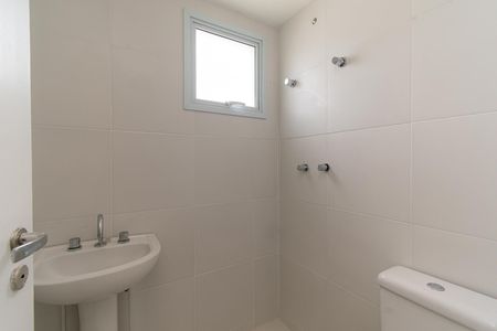Apartamento à venda com 64m², 3 quartos e 1 vaga Apartamento à venda com 64m², 3 quartos e 1 vagaBanheiro 2