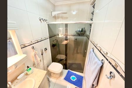 Casa para alugar com 72m², 2 quartos e 1 vaga Casa para alugar com 72m², 2 quartos e 1 vagaBanheiro