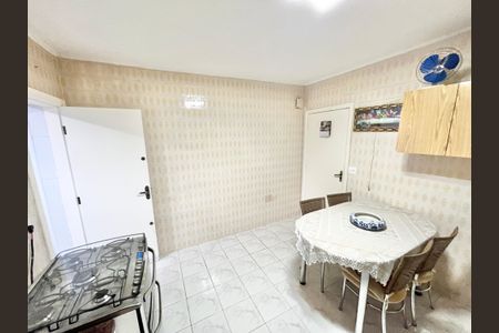 Casa para alugar com 72m², 2 quartos e 1 vaga Casa para alugar com 72m², 2 quartos e 1 vagaCozinha