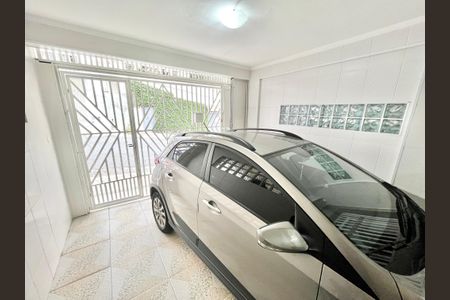 Casa para alugar com 72m², 2 quartos e 1 vaga Casa para alugar com 72m², 2 quartos e 1 vagaGaragem
