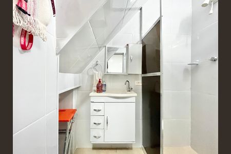 Casa para alugar com 72m², 2 quartos e 1 vaga Casa para alugar com 72m², 2 quartos e 1 vagaBanheiro de serviço