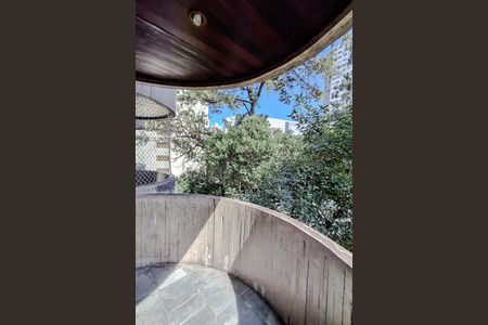 Apartamento à venda com 40m², 1 quarto e 1 vaga Apartamento à venda com 40m², 1 quarto e 1 vagaVaranda da Suíte