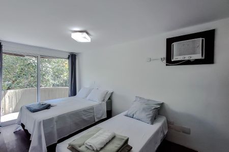 Apartamento à venda com 40m², 1 quarto e 1 vaga Apartamento à venda com 40m², 1 quarto e 1 vagaSuíte