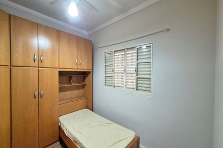 Quarto 1  de casa para alugar com 3 quartos, 250m² em Vila Palacios, Campinas
