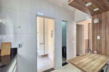 Casa para alugar com 250m², 3 quartos e 4 vagasCozinha 