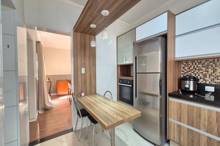 Casa para alugar com 250m², 3 quartos e 4 vagasCozinha 