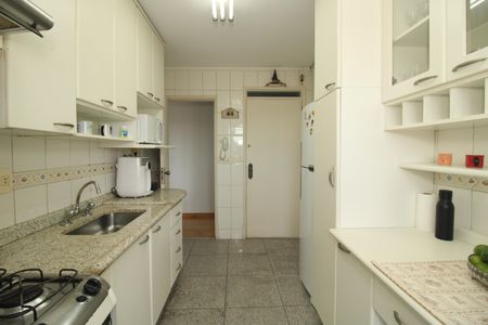 Apartamento à venda com 104m², 3 quartos e 1 vagaCozinha