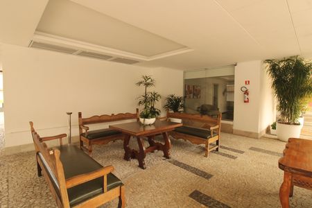 Apartamento à venda com 104m², 3 quartos e 1 vagaHall social