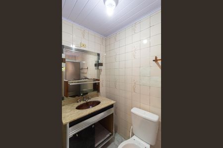 Casa para alugar com 100m², 3 quartos e 1 vagaBanheiro da suíte