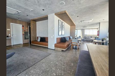 Apartamento para alugar com 24m², 1 quarto e sem vaga Apartamento para alugar com 24m², 1 quarto e sem vagaÁrea comum - Salão de festas