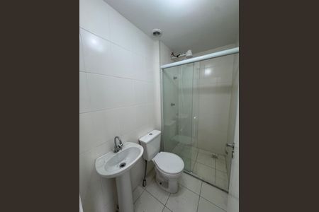 Banheiro de apartamento para alugar com 1 quarto, 26m² em Conceicao, Osasco