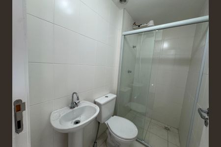 Banheiro de apartamento para alugar com 1 quarto, 26m² em Conceicao, Osasco
