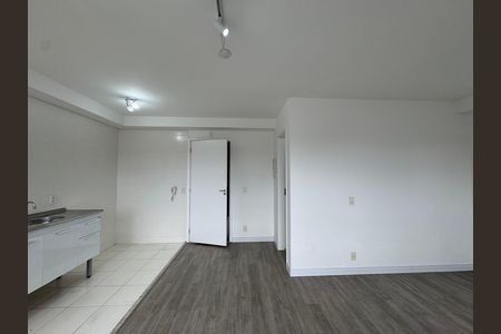Studio para alugar com 27m², 1 quarto e 1 vaga Studio para alugar com 27m², 1 quarto e 1 vagaQuarto e Cozinha