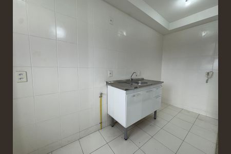 Cozinha de apartamento para alugar com 1 quarto, 26m² em Conceicao, Osasco