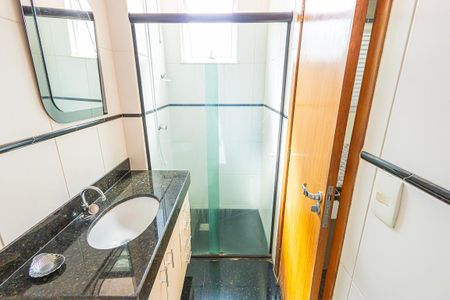 Apartamento para alugar com 90m², 3 quartos e 1 vagasuite