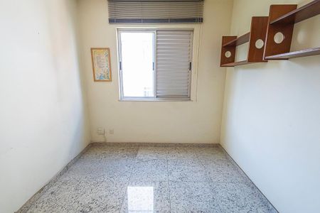 Apartamento para alugar com 90m², 3 quartos e 1 vagaquarto 2