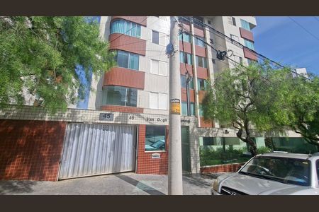Apartamento para alugar com 90m², 3 quartos e 1 vagaFachada