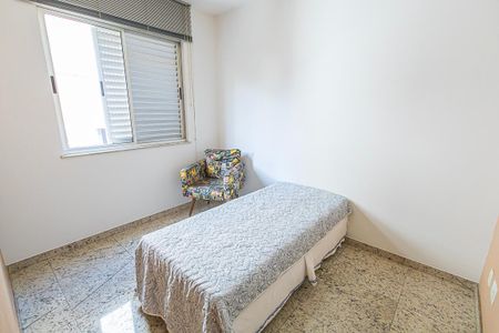 Apartamento para alugar com 90m², 3 quartos e 1 vagaquarto 3