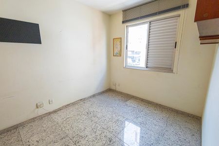 Apartamento para alugar com 90m², 3 quartos e 1 vagaquarto 2