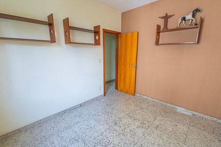 Apartamento para alugar com 90m², 3 quartos e 1 vagaquarto 2