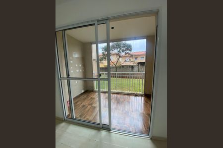 Apartamento para alugar com 74m², 3 quartos e 2 vagas Apartamento para alugar com 74m², 3 quartos e 2 vagasVaranda