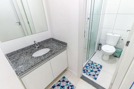 Apartamento à venda com 35m², 2 quartos e sem vaga Apartamento à venda com 35m², 2 quartos e sem vagaBanheiro