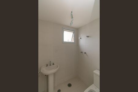 Apartamento à venda com 63m², 3 quartos e 1 vaga Apartamento à venda com 63m², 3 quartos e 1 vagaBanheiro da Suíte