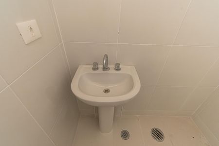 Apartamento à venda com 63m², 3 quartos e 1 vaga Apartamento à venda com 63m², 3 quartos e 1 vagaBanheiro da Suíte