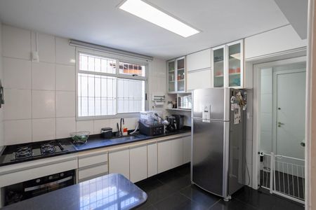 Apartamento à venda com 123m², 3 quartos e 1 vaga Apartamento à venda com 123m², 3 quartos e 1 vagaCozinha