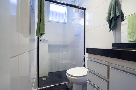 Apartamento à venda com 123m², 3 quartos e 1 vaga Apartamento à venda com 123m², 3 quartos e 1 vagaBanheiro da suíte