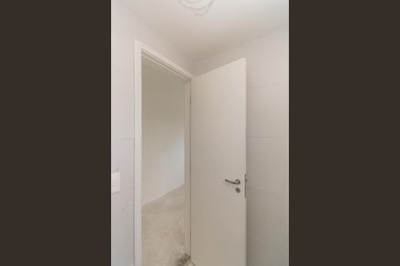 Apartamento à venda com 64m², 3 quartos e 1 vaga Apartamento à venda com 64m², 3 quartos e 1 vagaBanheiro da Suíte