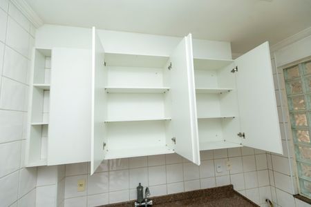 Apartamento para alugar com 85m², 3 quartos e 1 vaga Apartamento para alugar com 85m², 3 quartos e 1 vagaCOZINHA