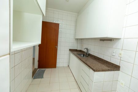 Apartamento para alugar com 85m², 3 quartos e 1 vaga Apartamento para alugar com 85m², 3 quartos e 1 vagaCOZINHA