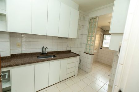 Apartamento para alugar com 85m², 3 quartos e 1 vaga Apartamento para alugar com 85m², 3 quartos e 1 vagaCOZINHA