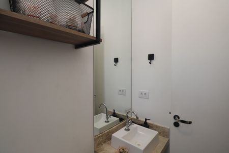 Apartamento à venda com 28m², 1 quarto e sem vaga Apartamento à venda com 28m², 1 quarto e sem vagaBanheiro